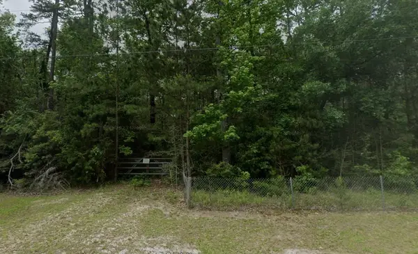 322 Crystal Creek Drive, Livingston, TX 77351