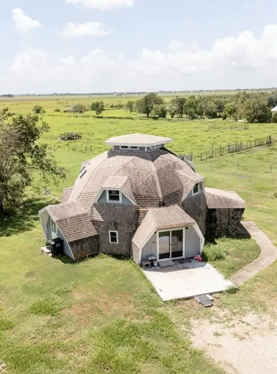 503 Rabbit Run Rd, Victoria, TX 77905 - #1