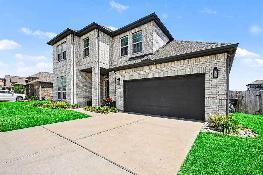 9214 Secretariat Lane, Monterey Belvieu, TX 77523 - #3