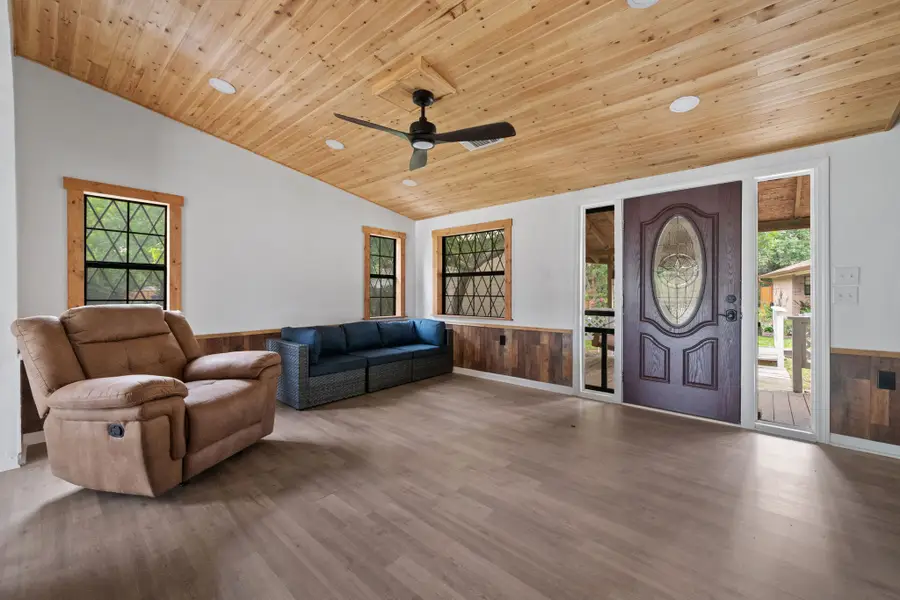 304 Sunrise Drive, Livingston, TX 77351 - #3