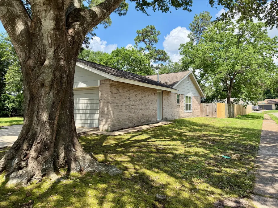 9410 Dundalk Street, Spring, TX 77379 - #2