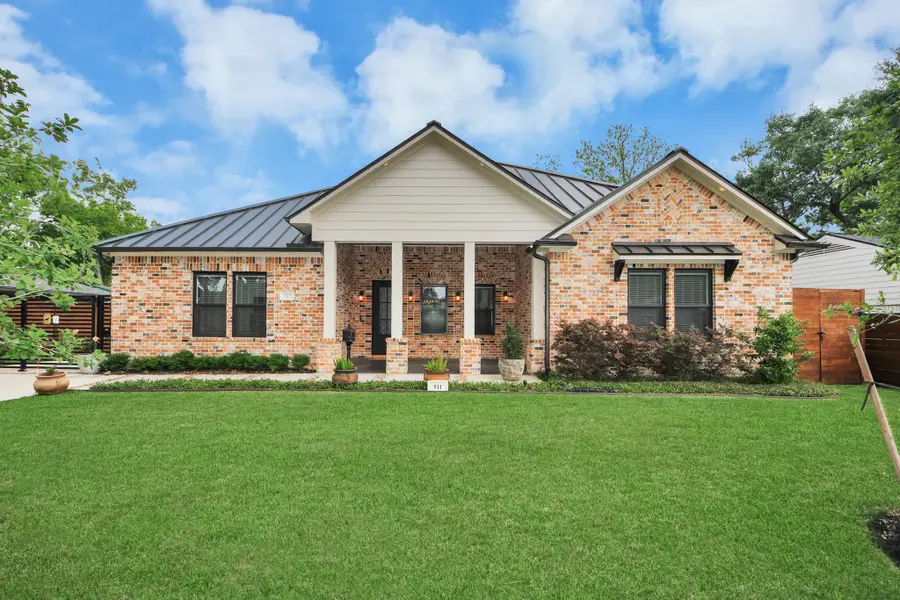 511 Kyle Street, Sugar Land, TX 77478 - #2
