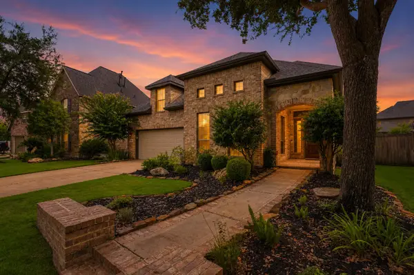 18323 E E Laura Shore Drive, Cypress, TX 77433