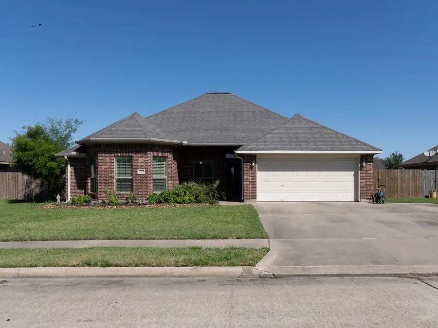 3217 El Camino Street, Bay City, TX 77414 - #2