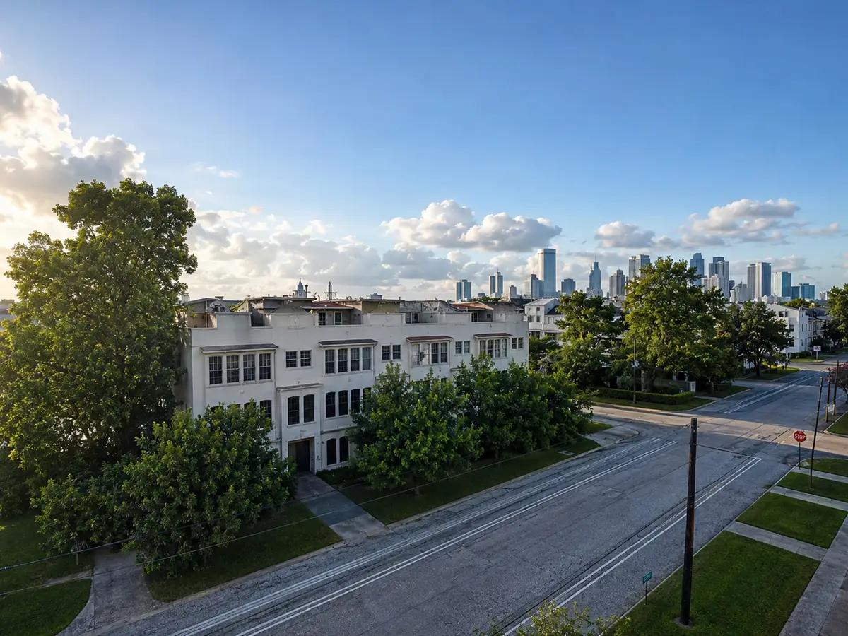 2118 Holman Street, Houston, TX 77004 - #1