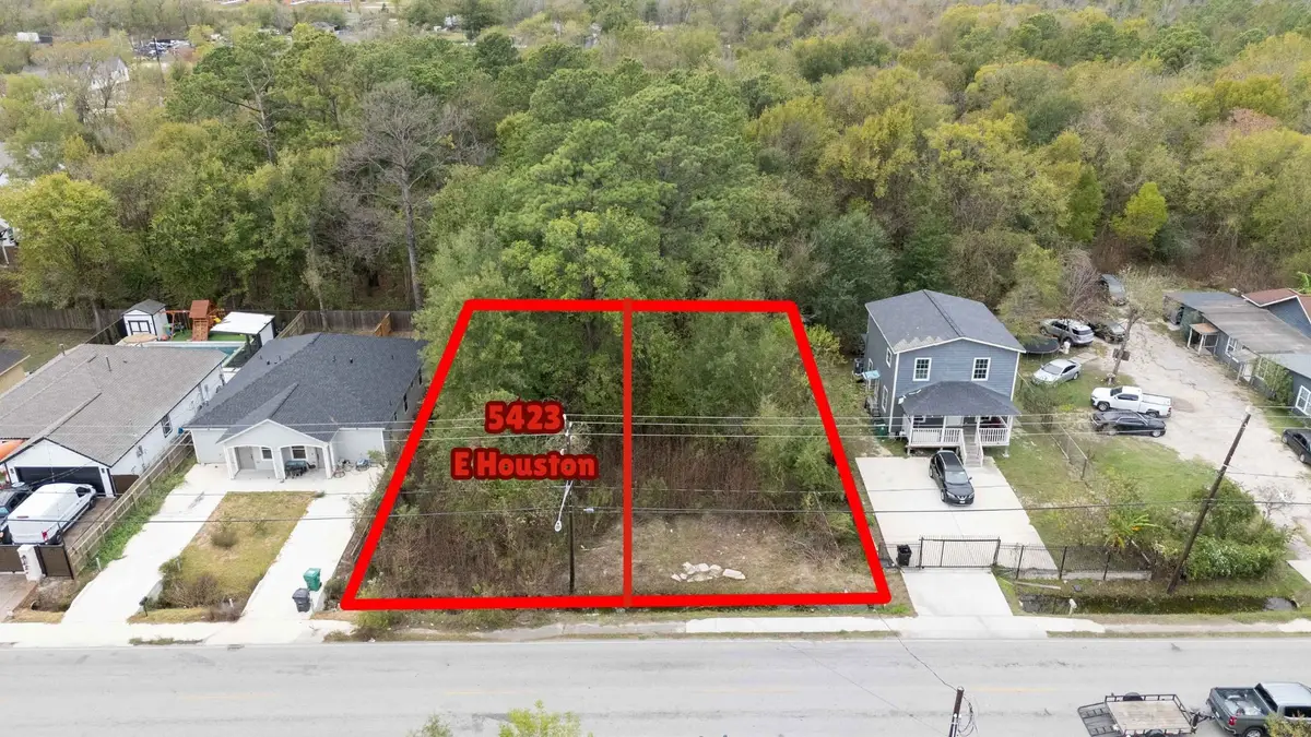 5423 E Houston Road, Houston, TX 77028 - Image #1