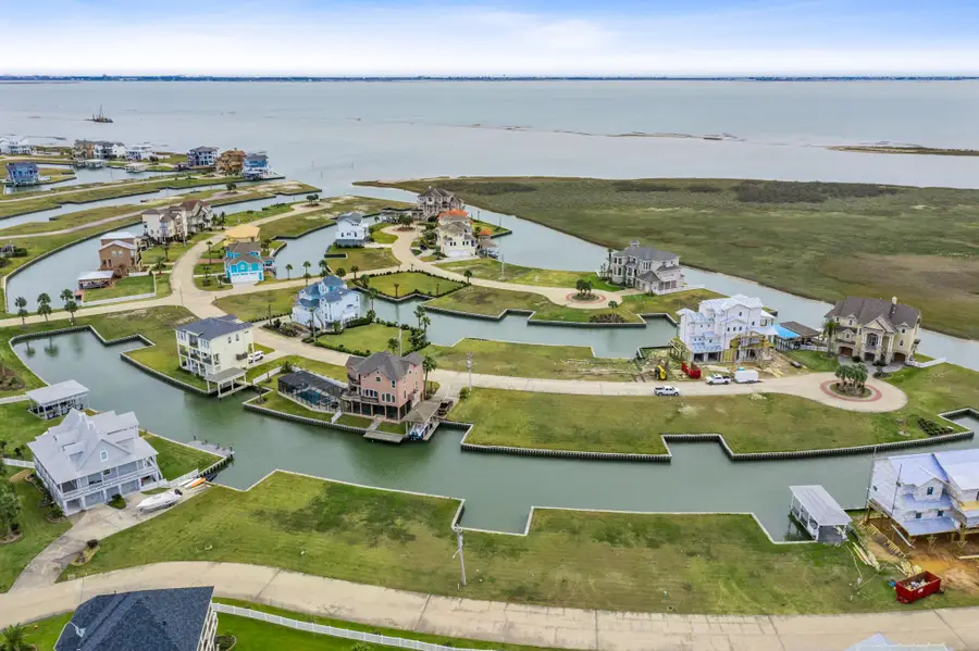 27 Isla Morada, Hitchcock, TX 77563 - #2