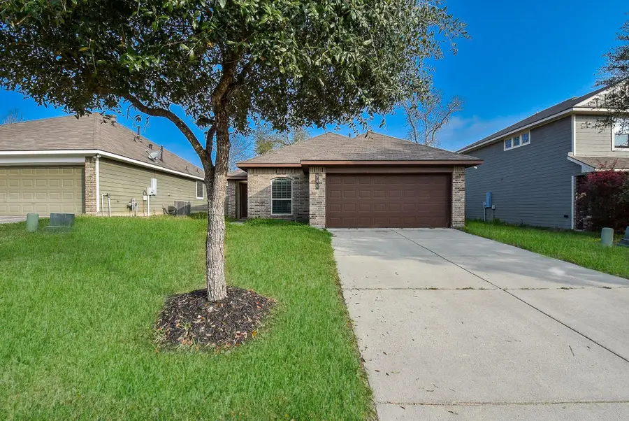 946 Oak Falls Drive, Conroe, TX 77378 - #3