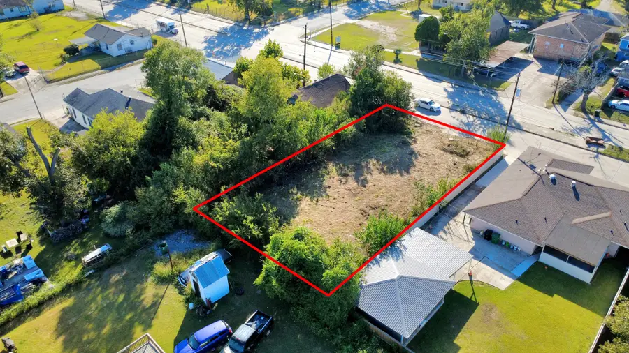 4810 Hirsch Road, Houston, TX 77026 - Image #2