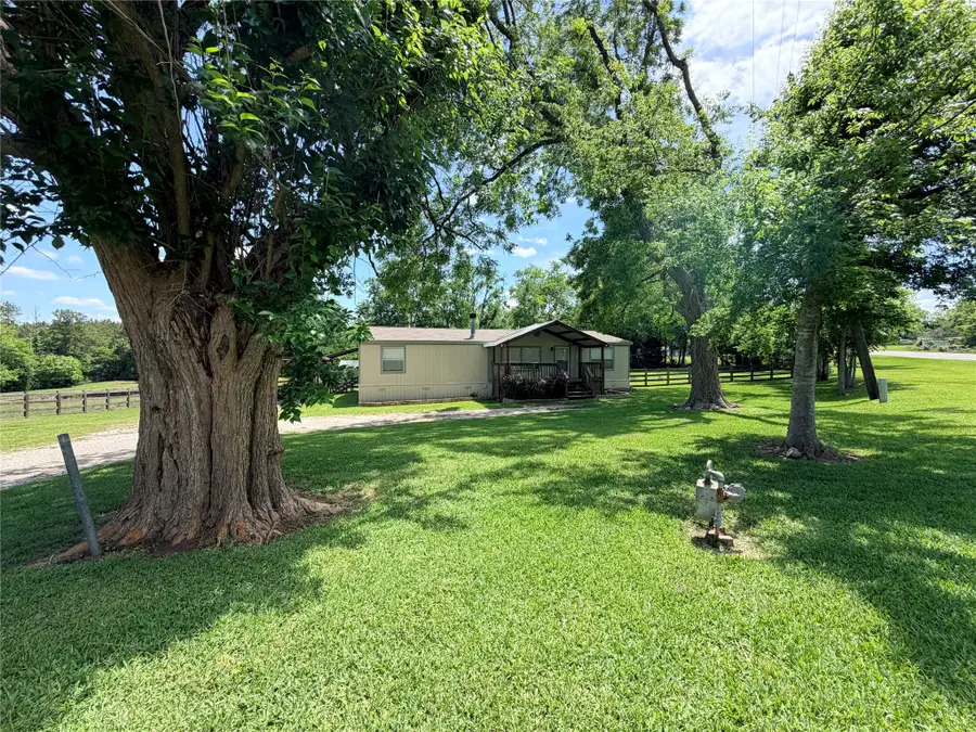 263 Camden Road, Chester, TX 75936 - #2