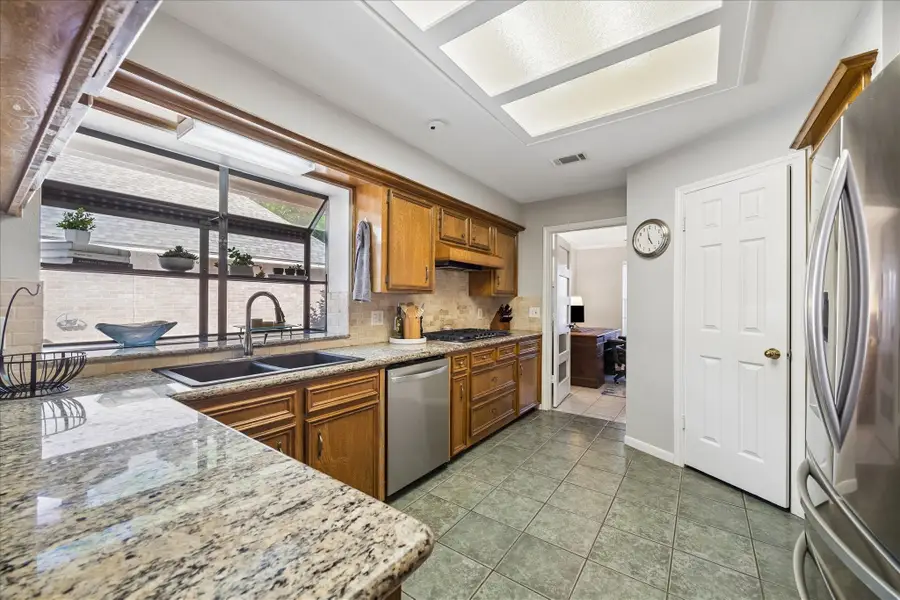 3903 Valley Haven Drive, Houston, TX 77339 - #3