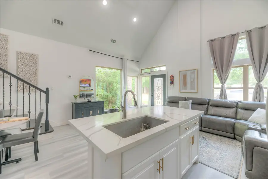 175 Water Oak, Livingston, TX 77351 - #3