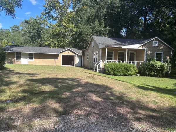 136 N East Avenue, Livingston, TX 77351