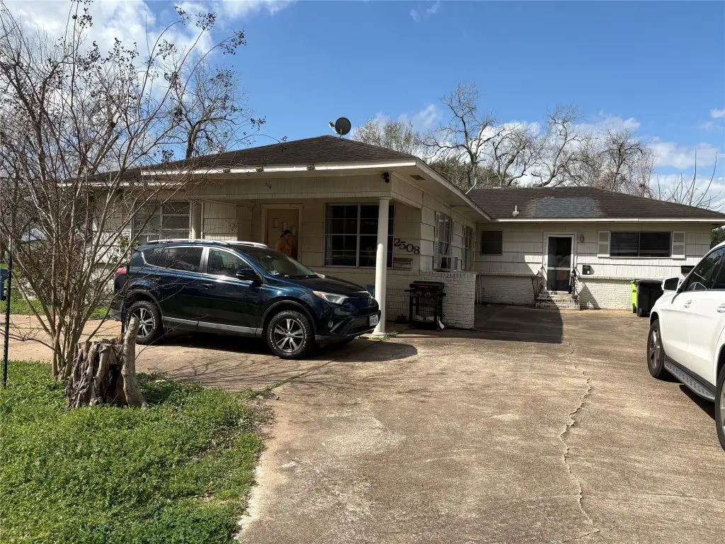2508 4th Street, Rosenberg, TX 77471 - #1