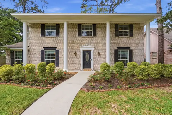 16807 Memorial Oaks Ln, Spring, TX 77379