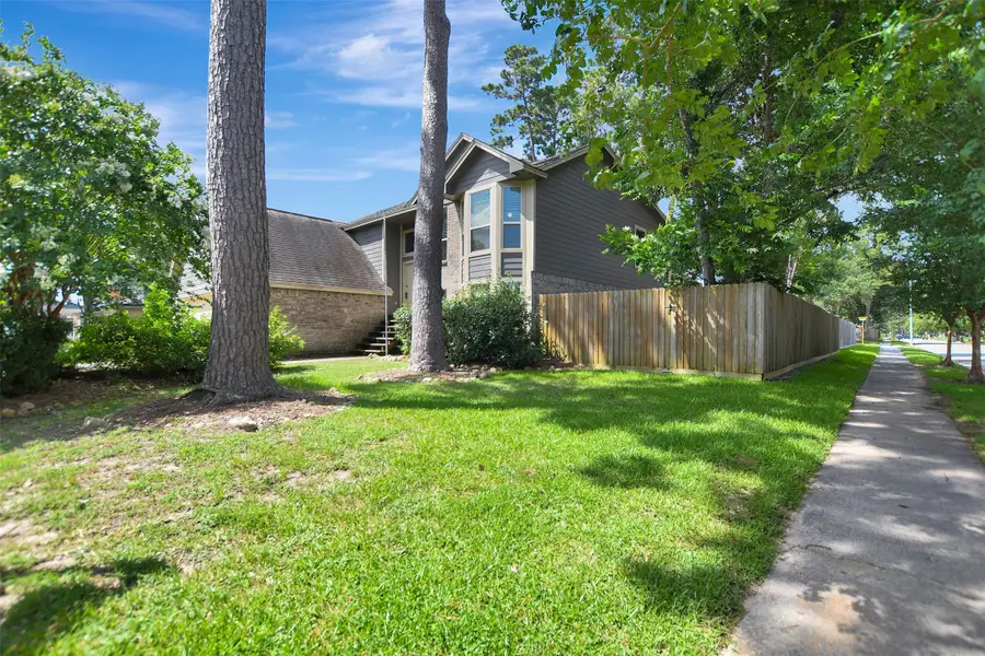 17327 Thorhill Street, Spring, TX 77379 - #2