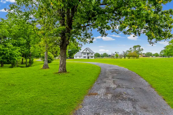 1985 Eastridge Lane, Madisonville, TX 77864