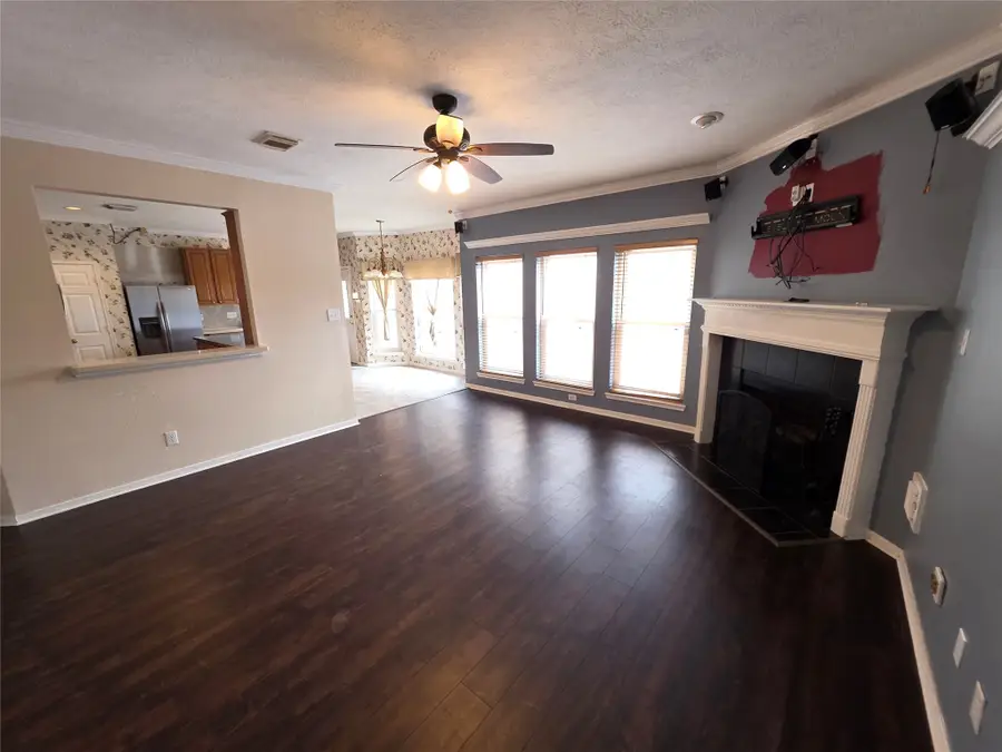 2422 Acadiana Lane, Seabrook, TX 77586 - Image #2