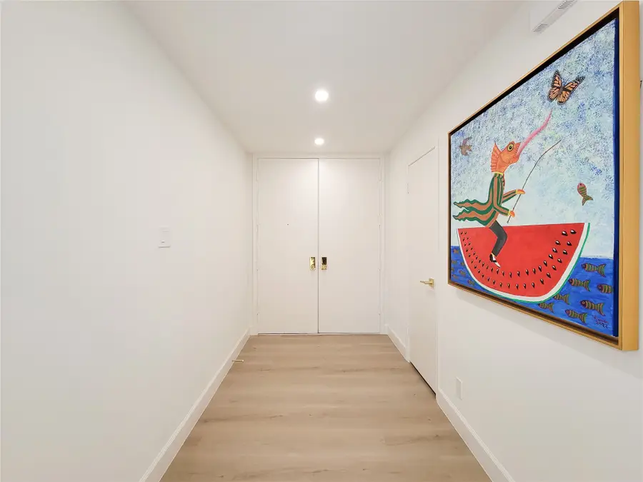 9333 Memorial Drive #320, Houston, TX 77024 - #3