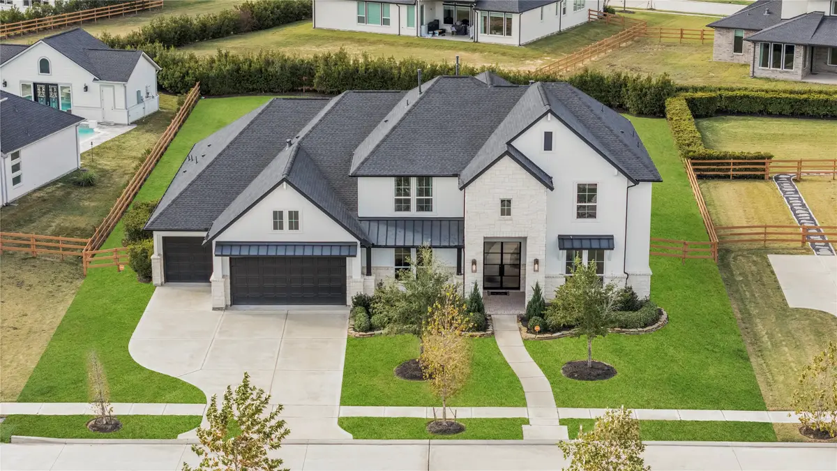 7911 Deer Meadow Lane, Fulshear, TX 77406 - Image #1