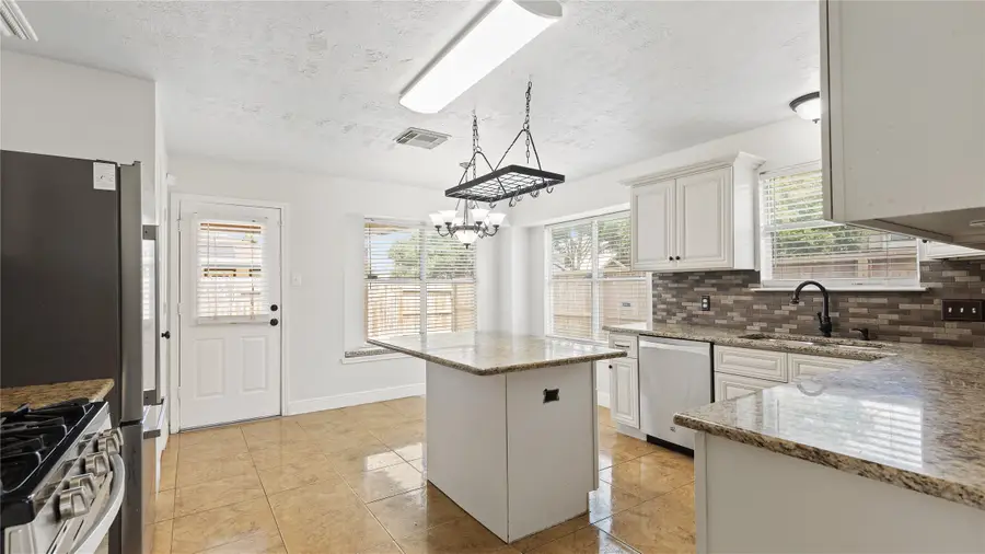 4602 Garden Meadow Drive, Katy, TX 77449 - #3