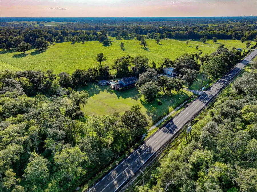 10392 Fm-524, Sweeny, TX 77480 - Image #2