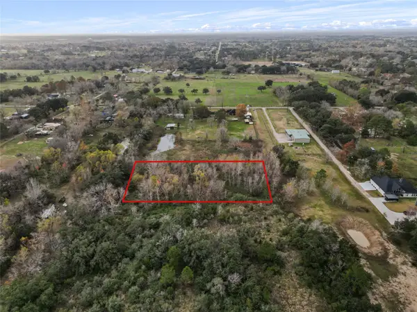 000 28th Street, Santa Fe, TX 77510