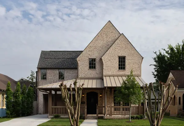 1126 E 7th 1/2 Street, Houston, TX 77009