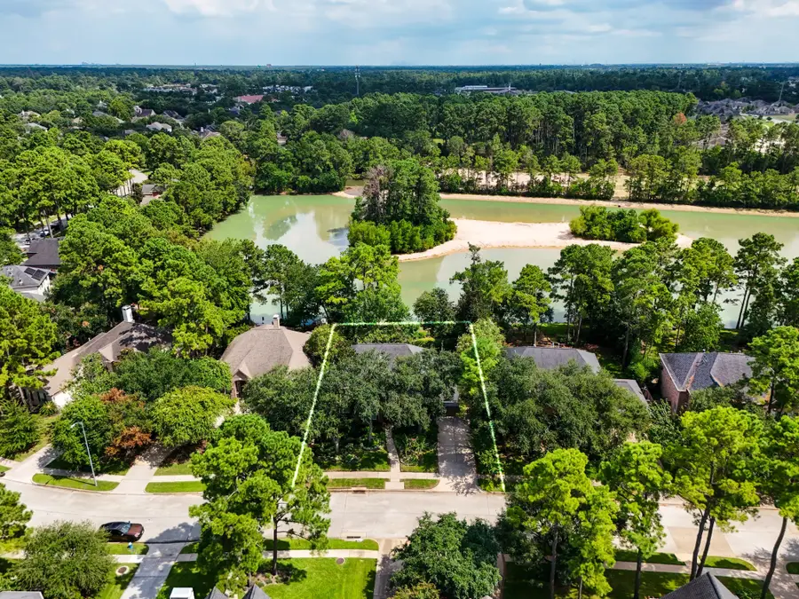 9515 Sotherloch Lake Drive, Spring, TX 77379 - Image #2