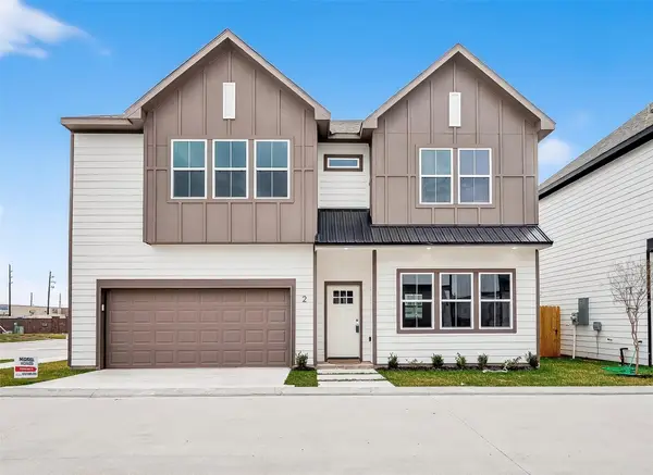 6702 Metro Blvd #2, Houston, TX 77083