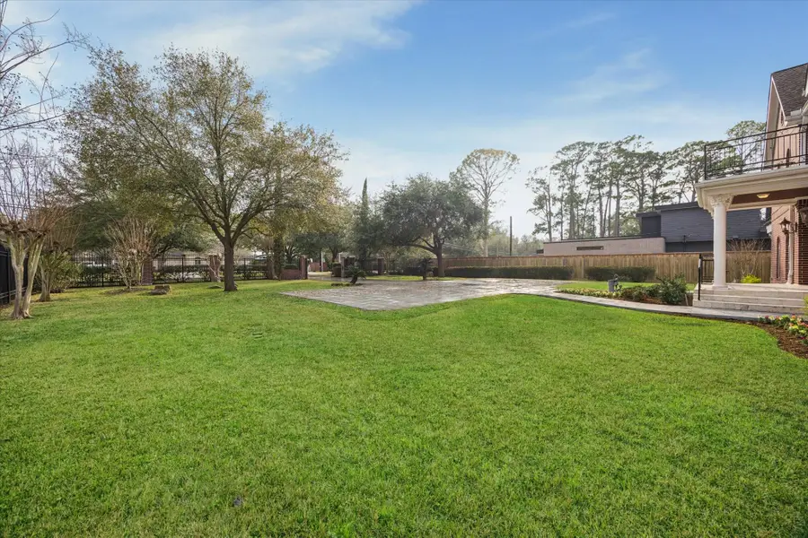 9206 Westview Drive, Houston, TX 77055 - #2
