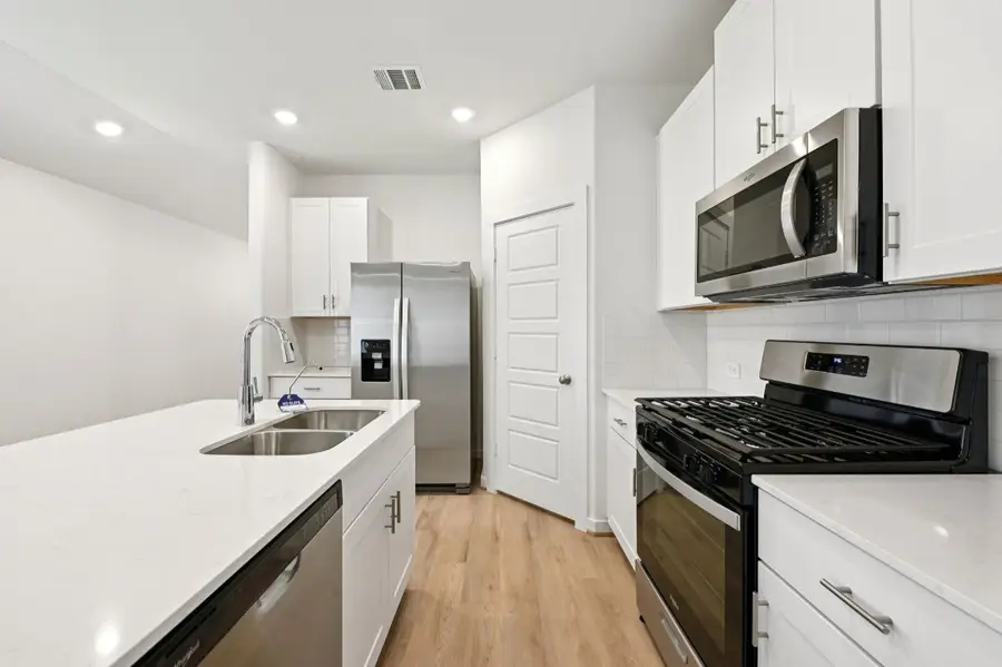 11436 Dark Amethyst Drive, Houston, TX 77048 - #3