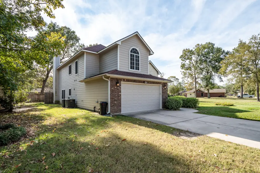 16148 Broadwater Drive, Crosby, TX 77532 - Image #2