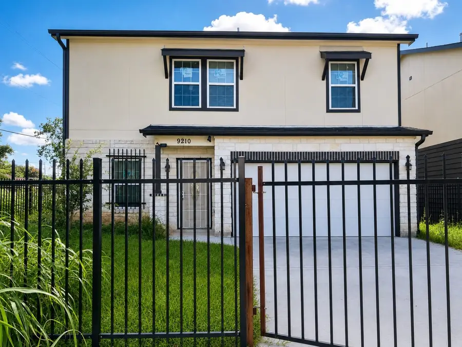 9210 Martell Street, Houston, TX 77051 - #2