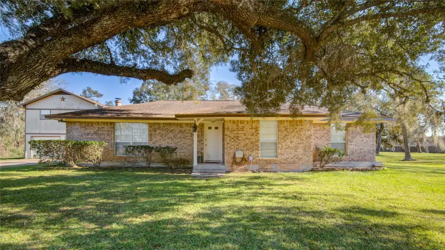 411 County Road 912a, Brazoria, TX 77422 - #2