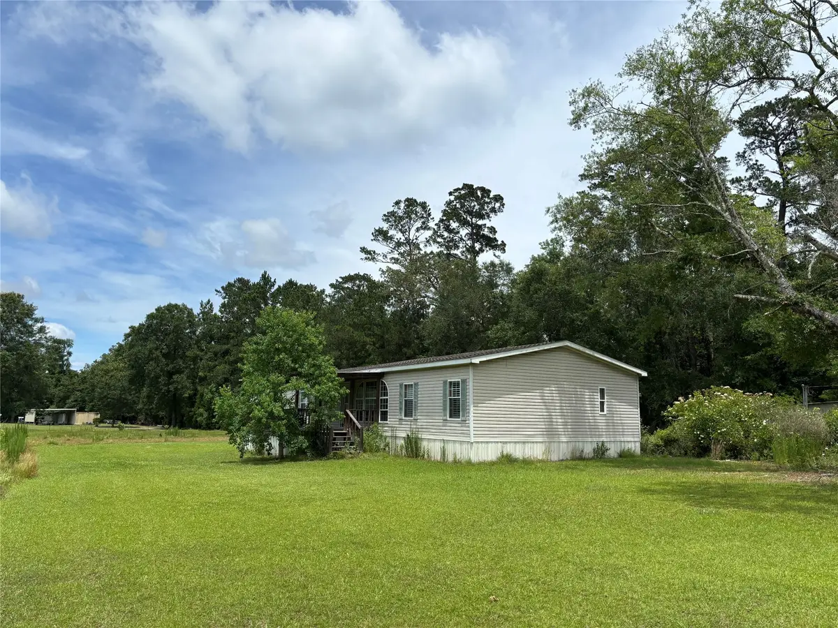 35599 State Highway 87 S, Buna, TX 77612 - #1