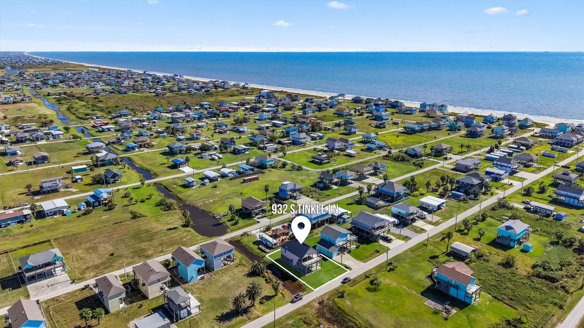932 S Tinkle Lane, Crystal Beach, TX 77650 - Image #1