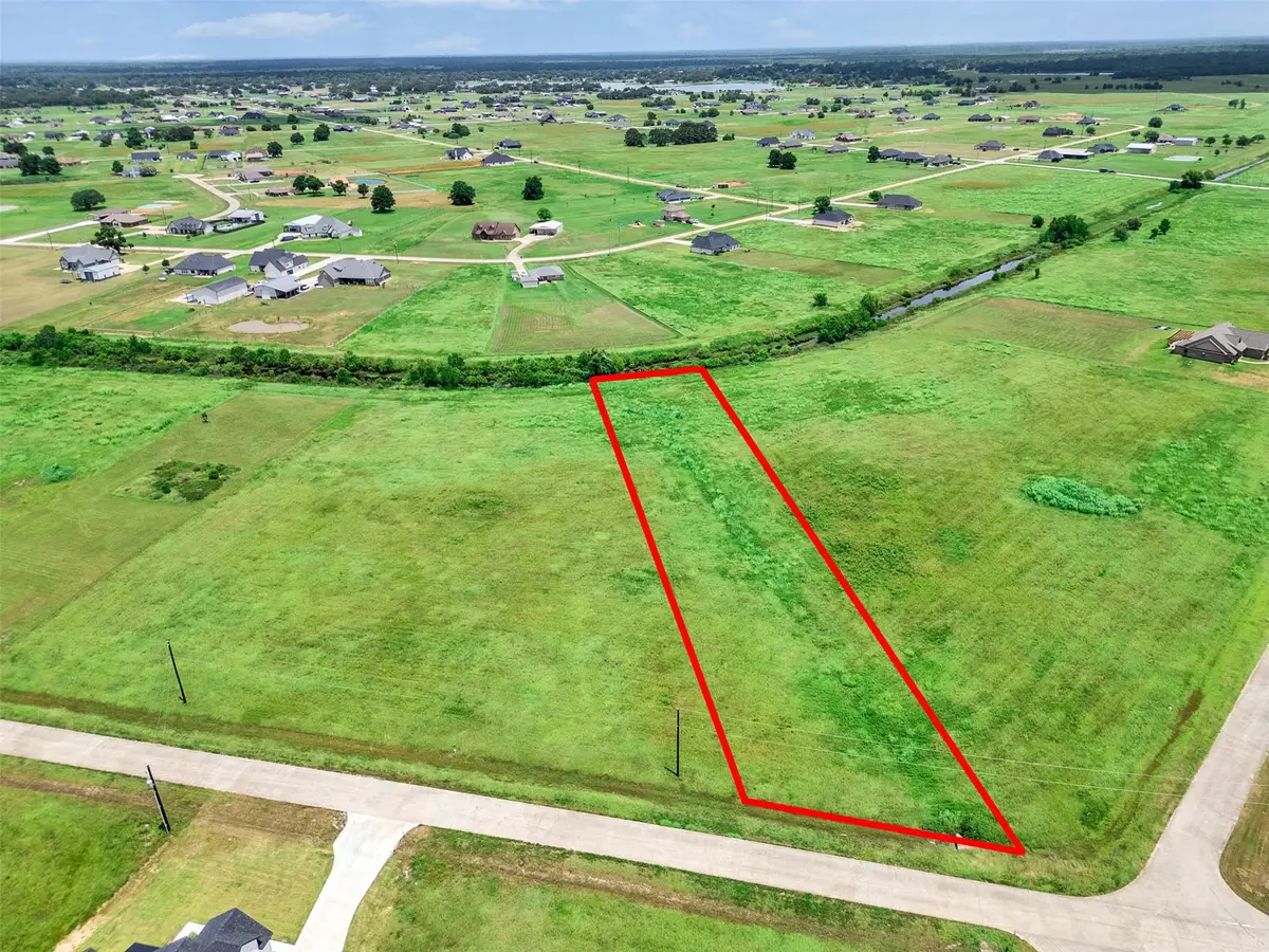 426 Chuckwagon Trail, Angleton, TX 77515 - #1