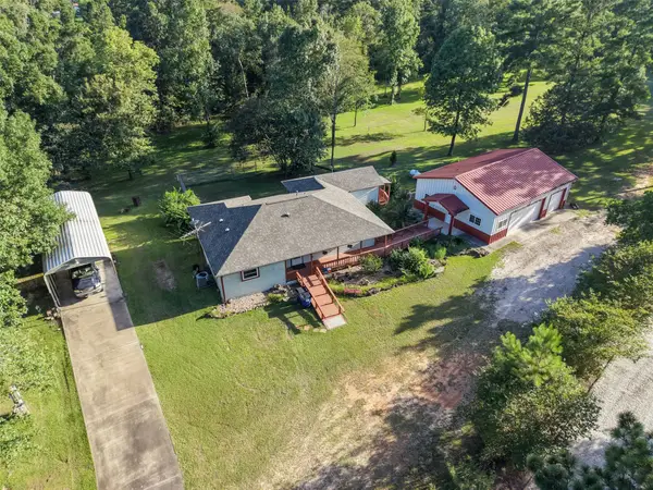 676 Milner Road, Livingston, TX 77351