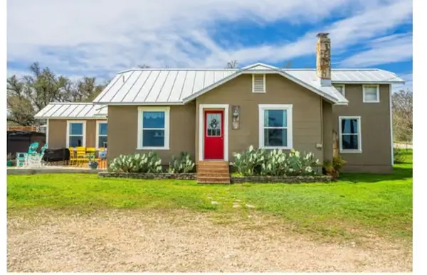 283 N 2nd Street, Harper, TX 78631