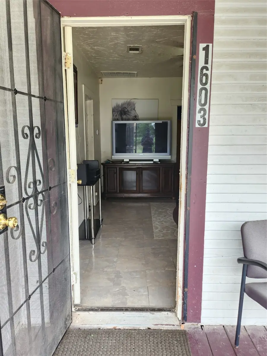 1603 Saulnier Street, Houston, TX 77019 - Image #2