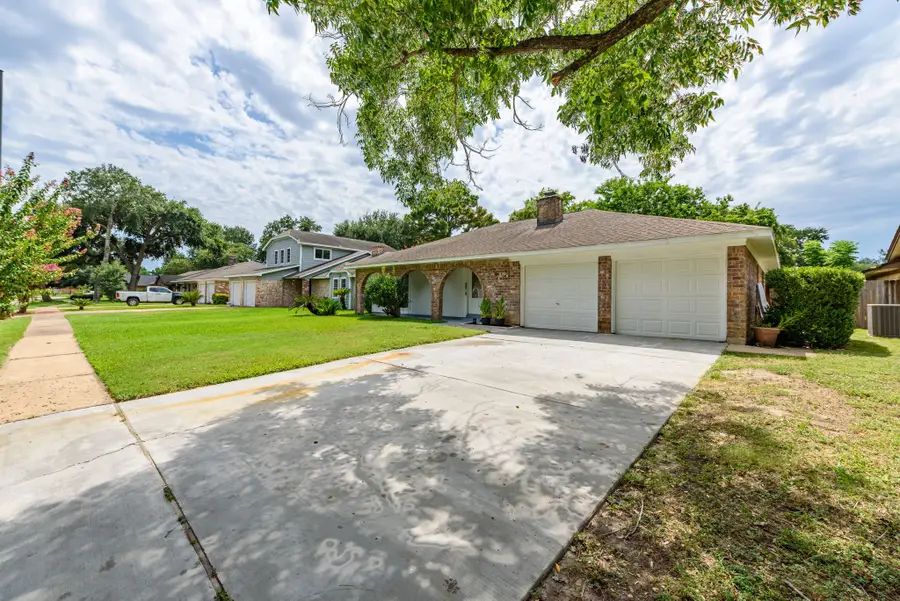 8819 Stone Brook Lane, Houston, TX 77040 - #2