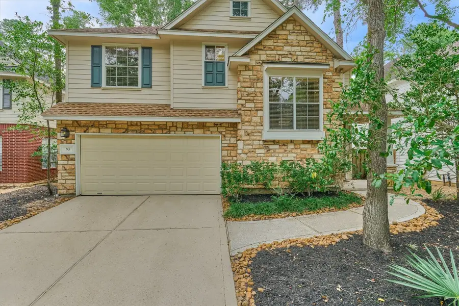 93 N Apple Springs Circle Circle, The Woodlands, TX 77382 - #2