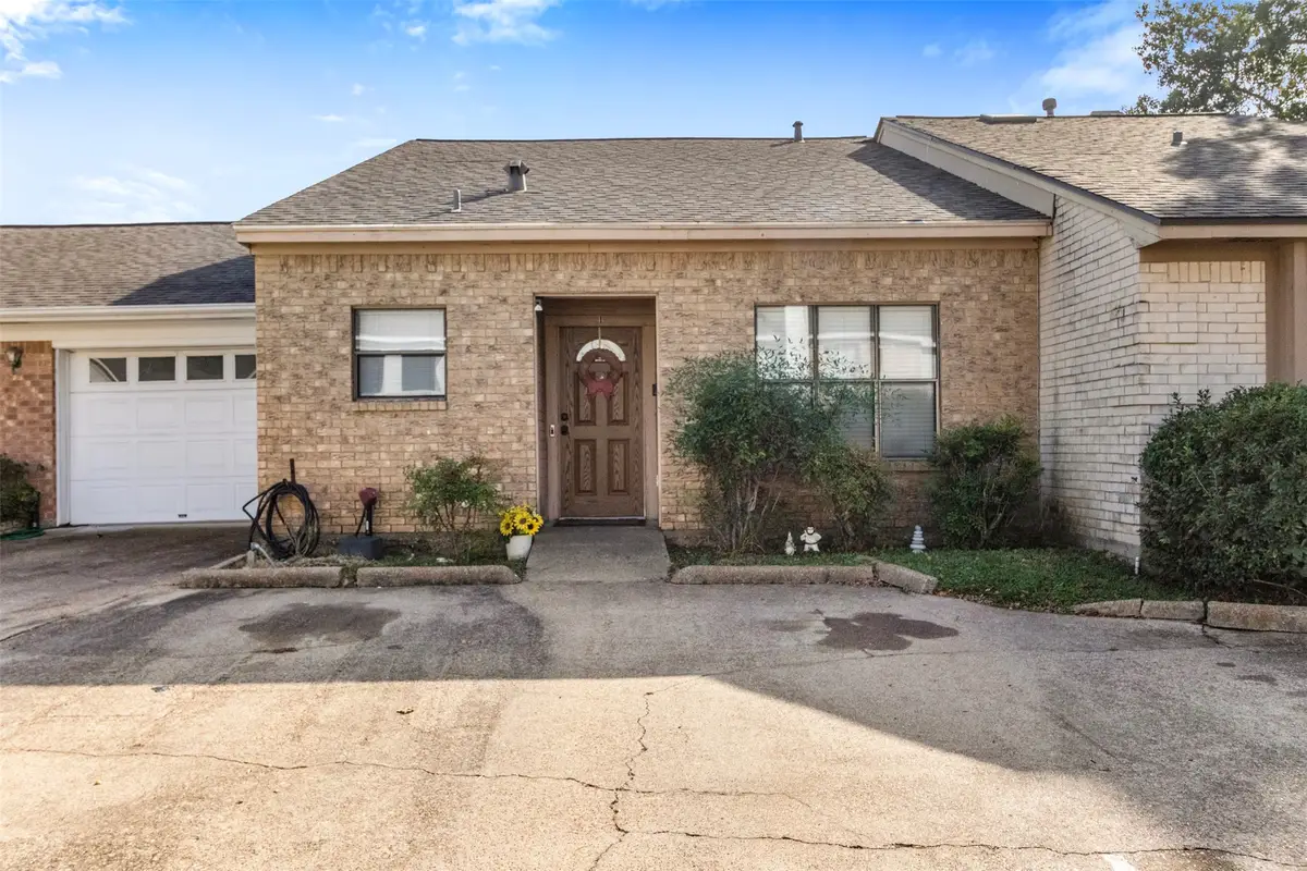 1401 Avenue O #I, Huntsville, TX 77340 - Image #1