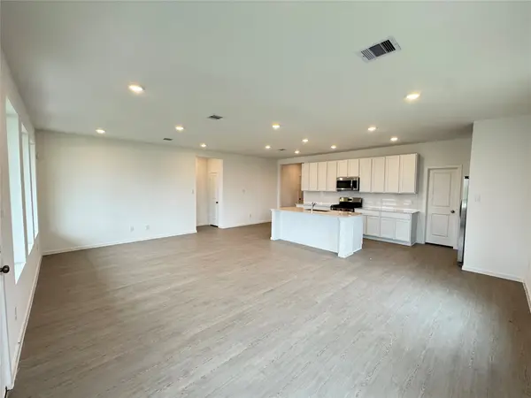 7819 Evening Emerald Drive, Rosharon, TX 77583