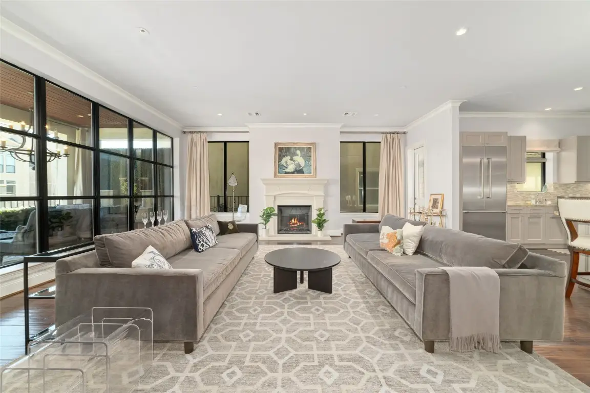 2221 Welch Street #201, Houston, TX 77019 - #1