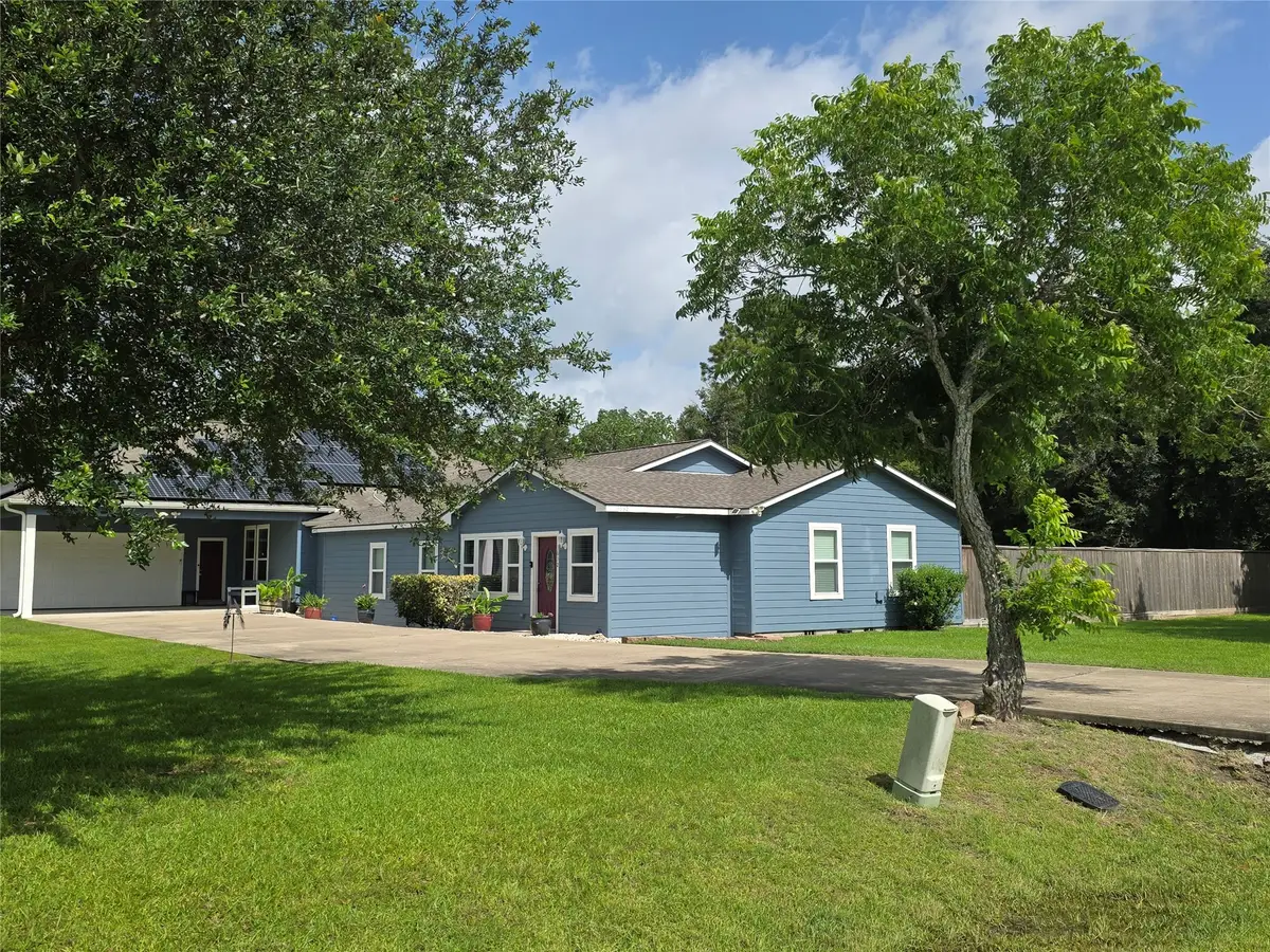 3632 W Meadow Lane, Dickinson, TX 77539 - #1