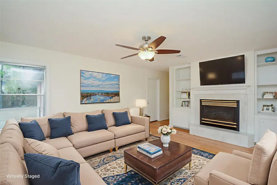 2203 Bron Holly Drive, Houston, TX 77018 - Image #3