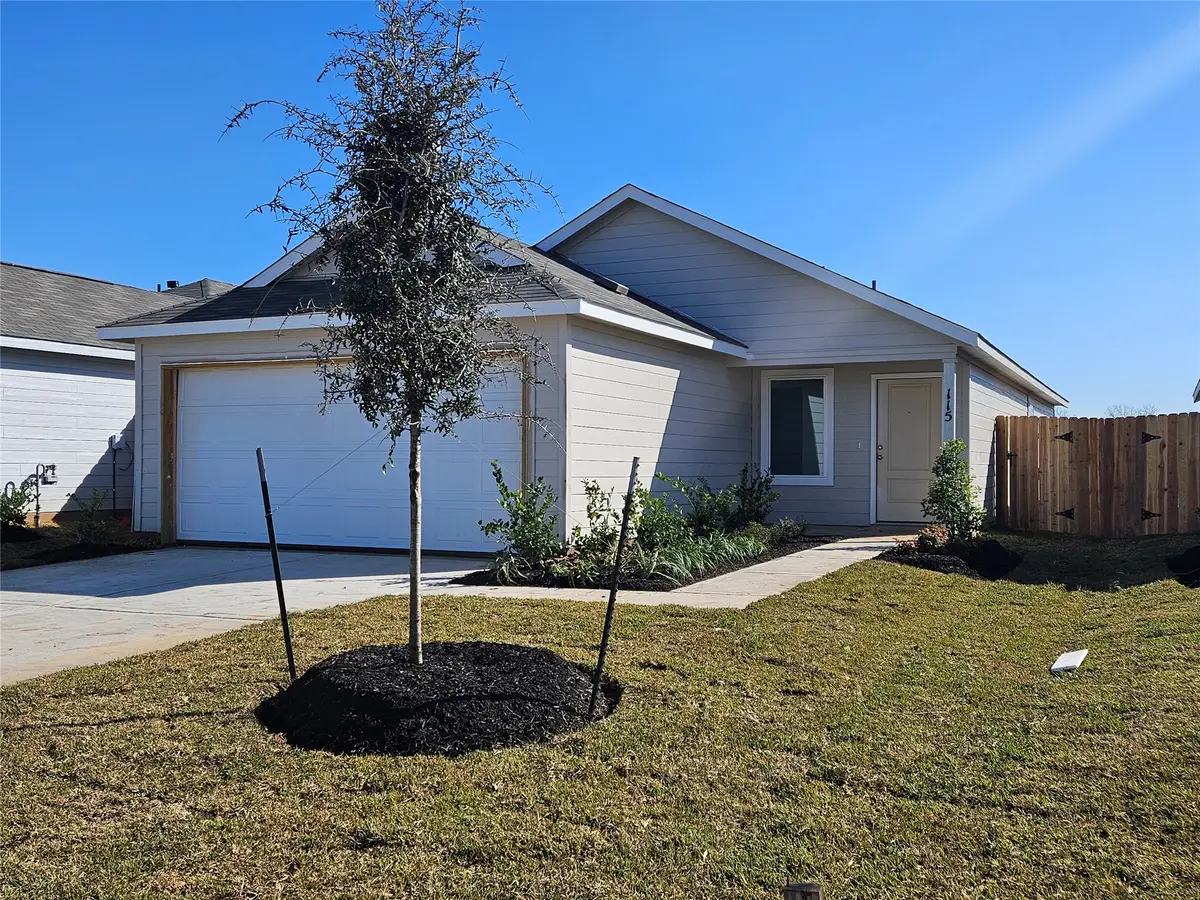 7510 Barcelona Springs Drive, Richmond, TX 77469 - #1