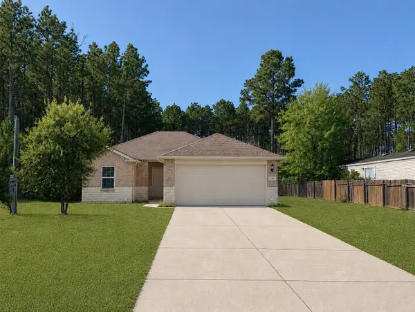 114 County Road 3554, Cleveland, TX 77327
